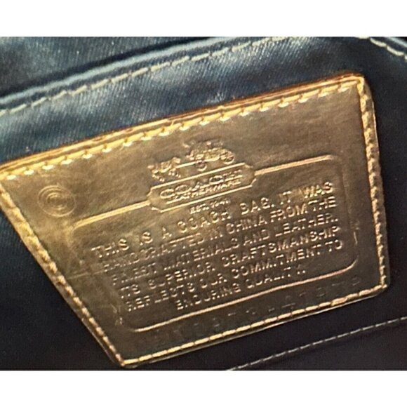 COACH MADISON GLAZED LEATHER WRISTLET LAVENDER‎ D0973-41978 - Picture 9 of 9